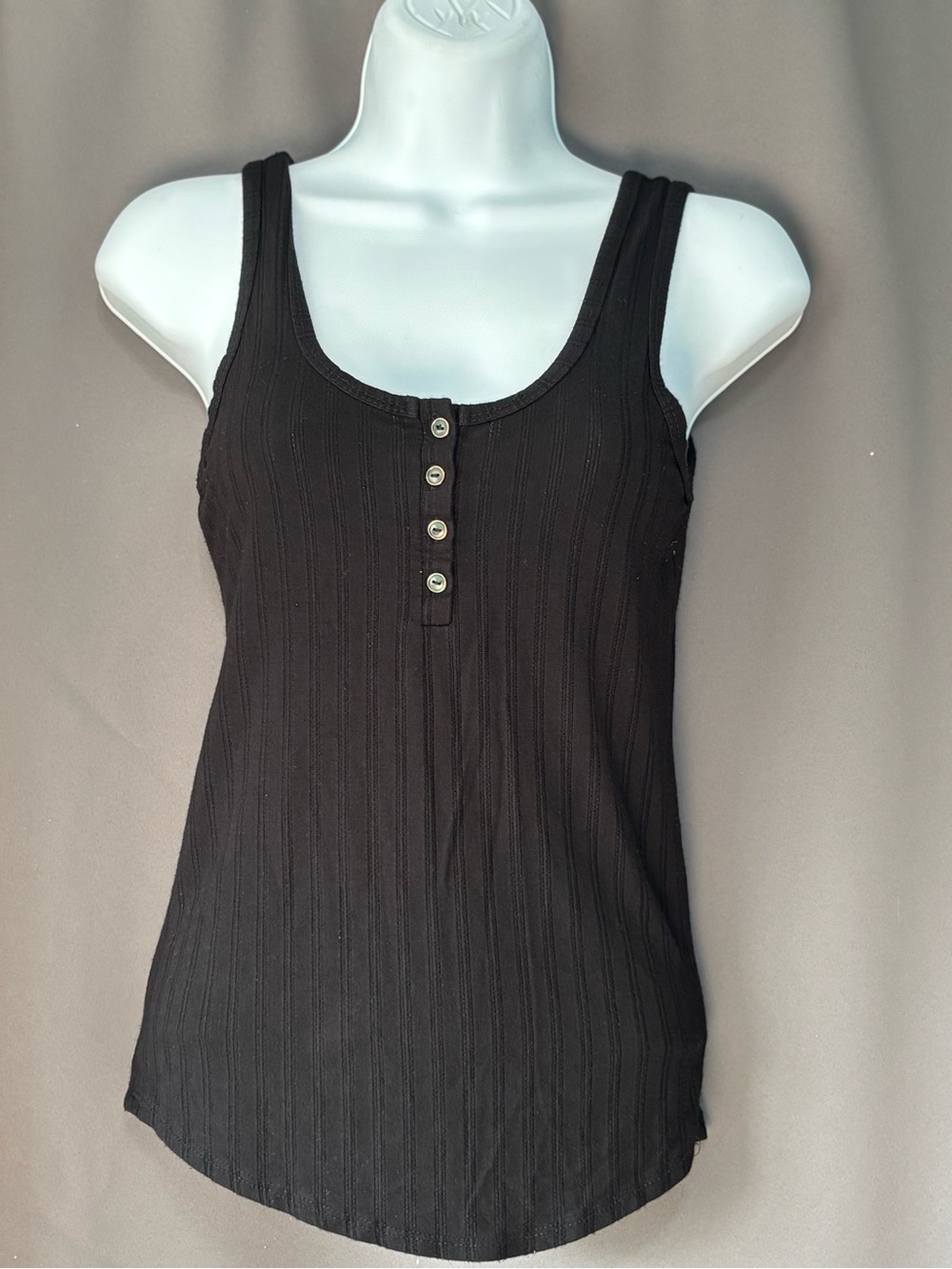 🎁Bozzolo Black Ribbed Henley Tank - Button Front